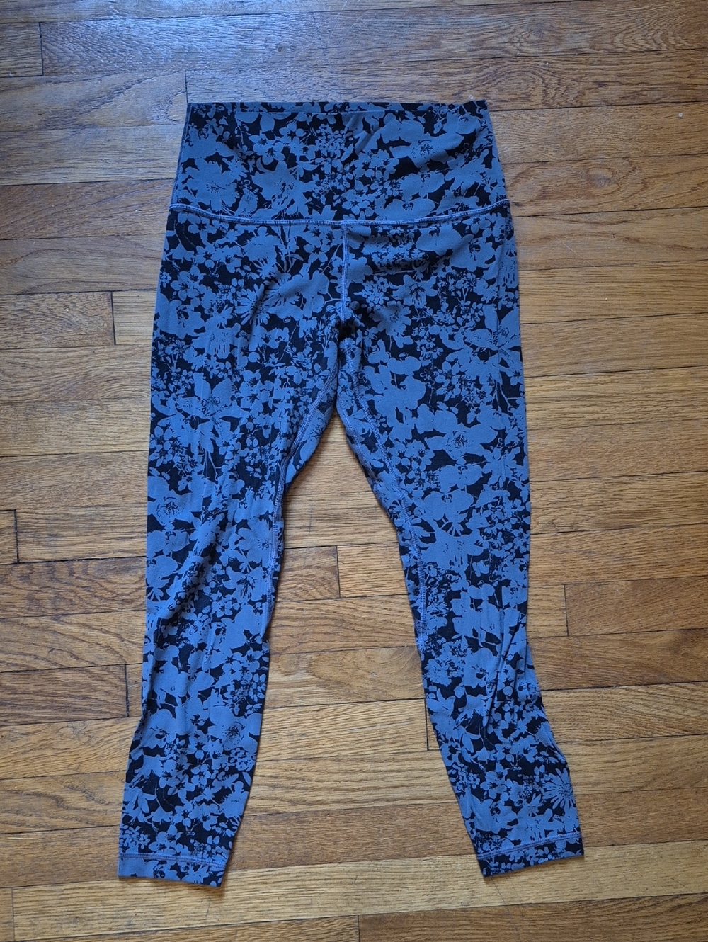 Lululemon Align Leggings 25" In Efflorescent Nebula Black